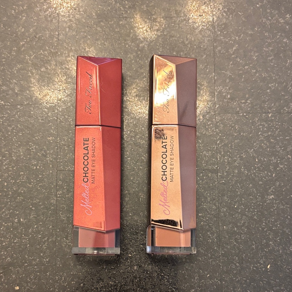 Too Faced Melted Chocolate Matte Eyeshadow - Red and Brown